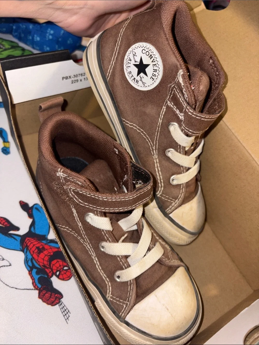 OFFERS OPEN! 10c Converse Kids Brown White High-Top Sneakers Velcro hook Strap